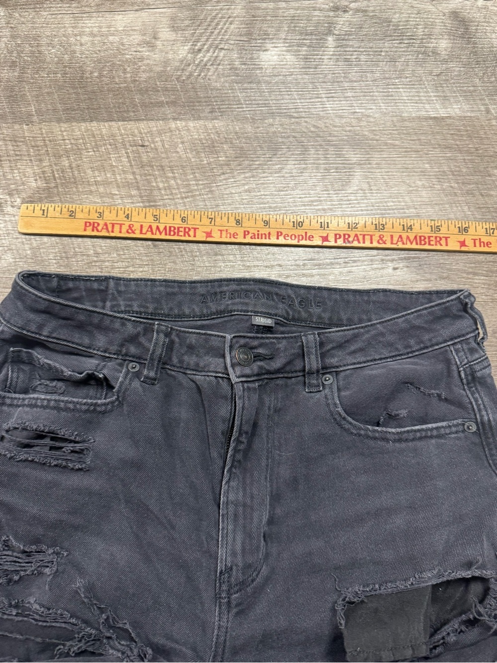 American Eagle Mom Jeans in Black Size 12 - Picture 5 of 9